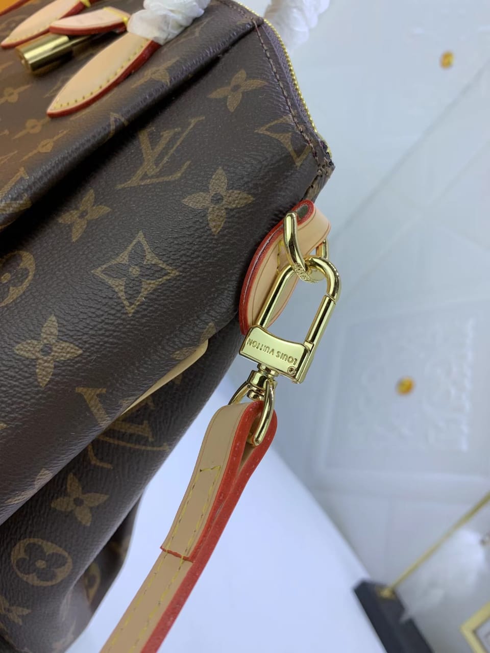 Louis Vuitton Rivoli Pm M44543 view 5
