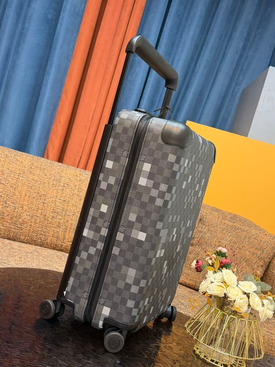 Lv Horizon 55 Carry-On Suitcase Damoflage Black Cabin Luggage 55cm/21.6in view 5