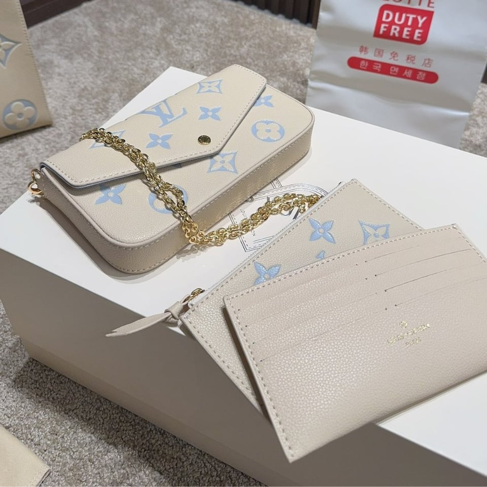 Louis Vuitton F Licie Pochette Bag Candy Blue 21Cm M83025 view 7