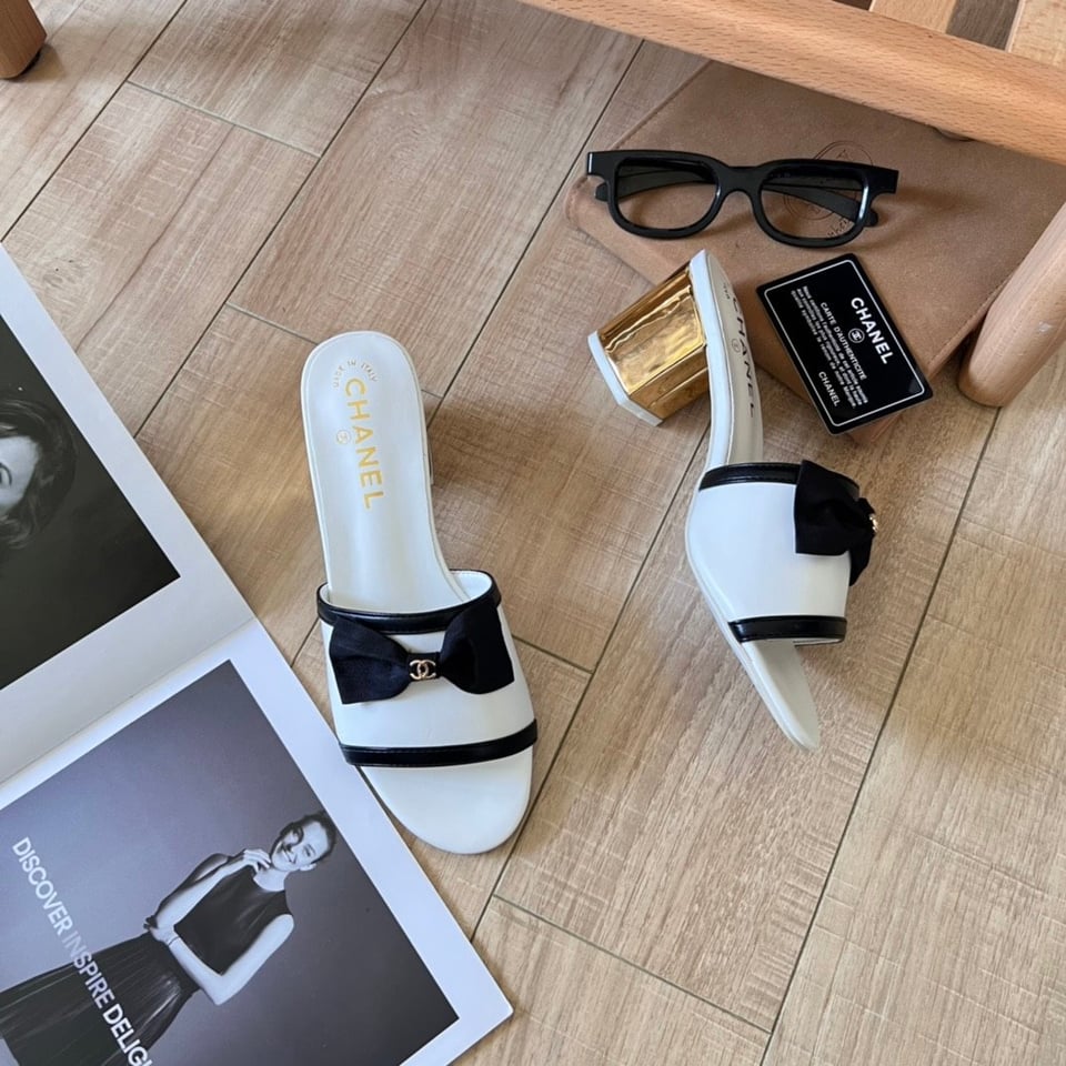 Chanel Grosgrain Ribbon Bow Mule Leather White view 7