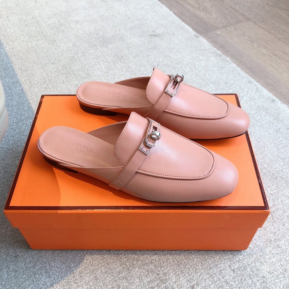 Hermes Oz Mule Pink view 8