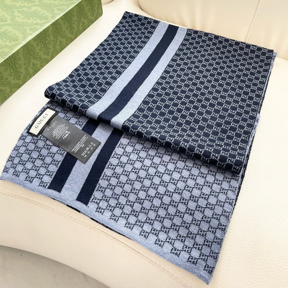 Gucci Cashmere Scarf Pattern Blue For Women 180cm view 4