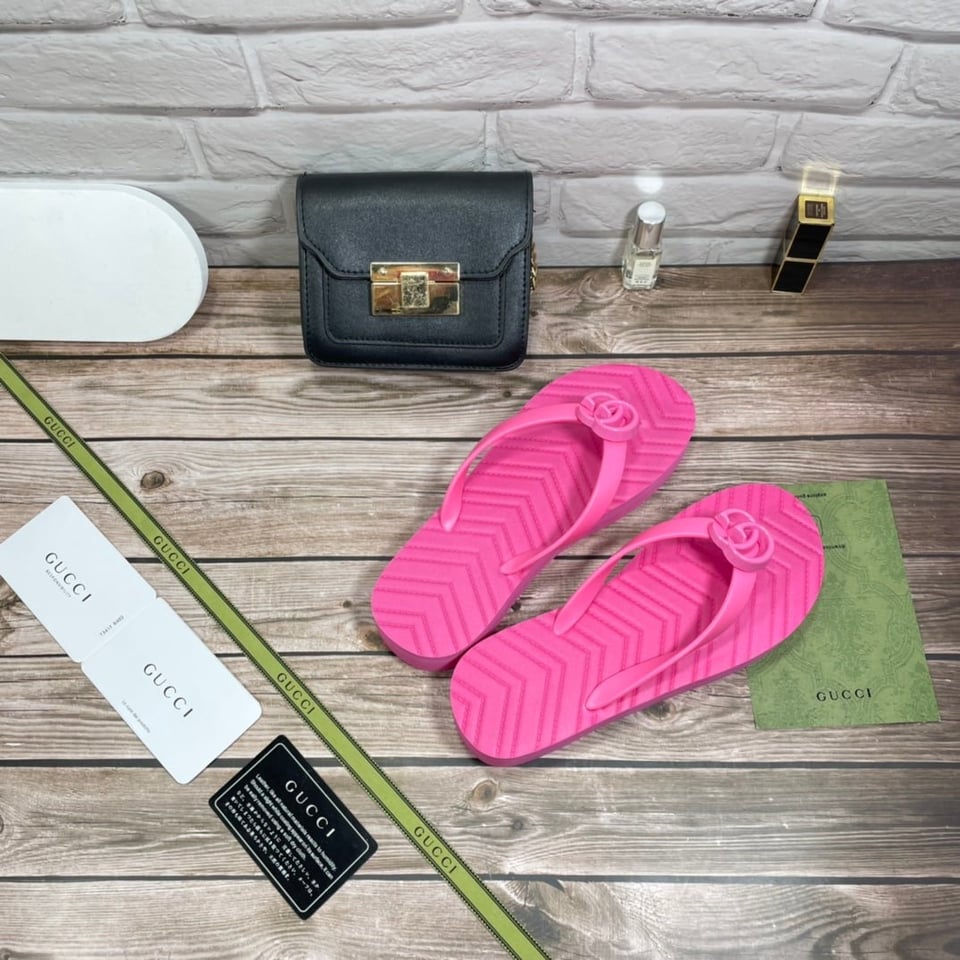 Gucci Women?S Chevron Thong Pink ?655463 J8710 5609 view 5