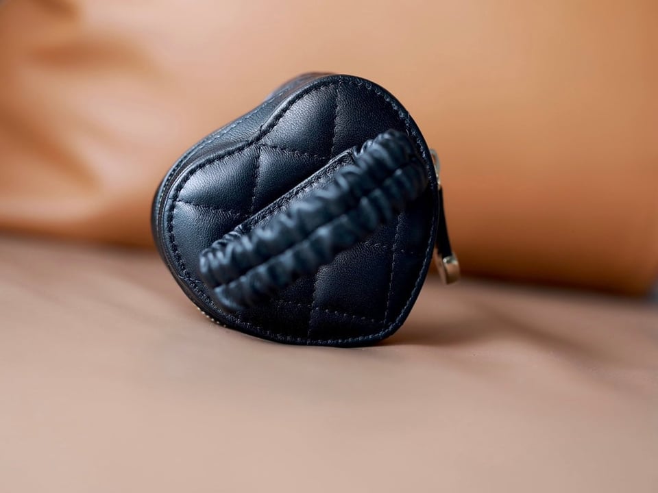 Chanel Heart Coin Purse 8.5 Black Calfskin view 6