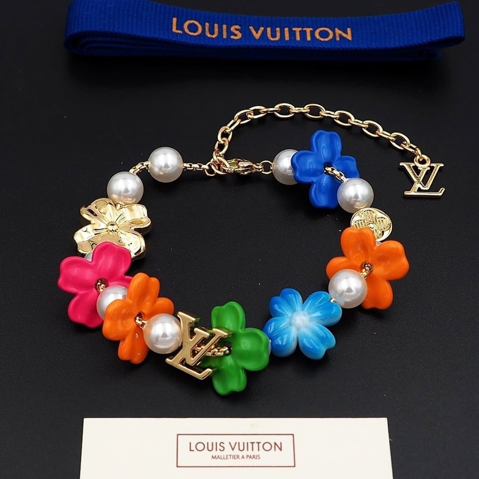 Louis Vuitton Lv Surfin’ Flower Bracelet M1603A view 8