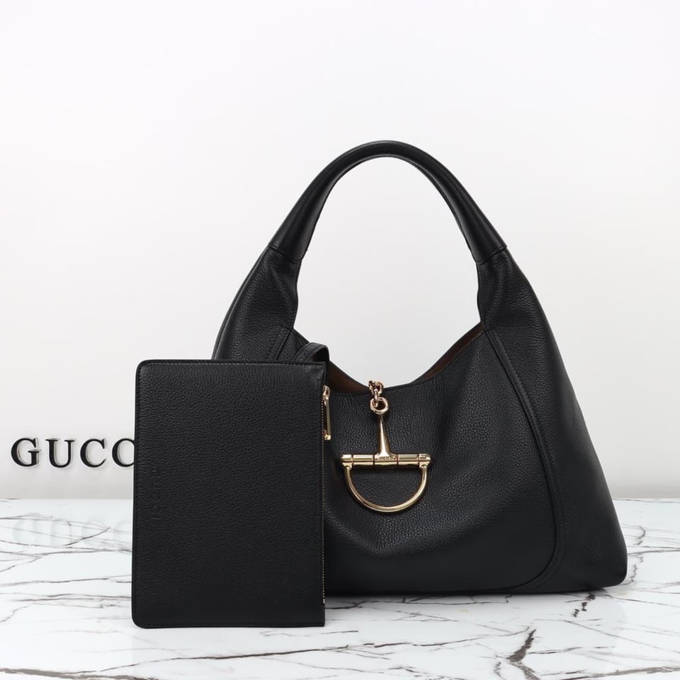 Gucci Softbit Maxi Shoulder Bag 46cm/18in view 3