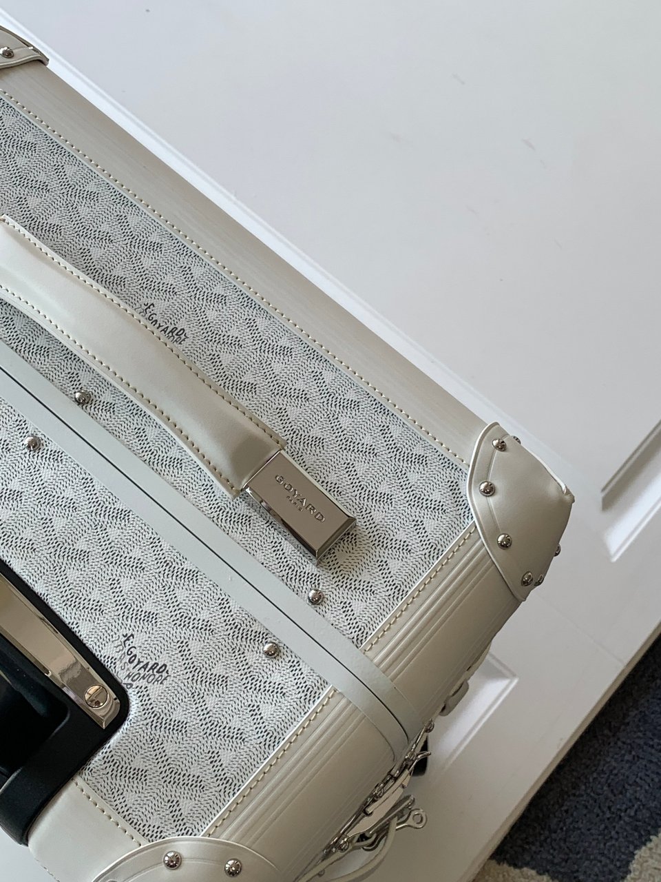Goyard 50cm view 6