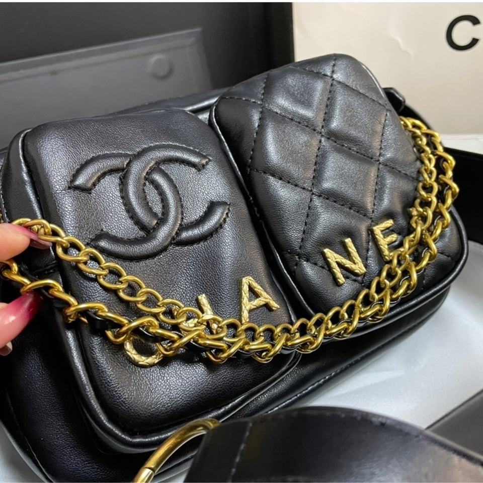 Chanel Quilted Small Camera Case Calfskin Black 22Cm/8.7in view 10