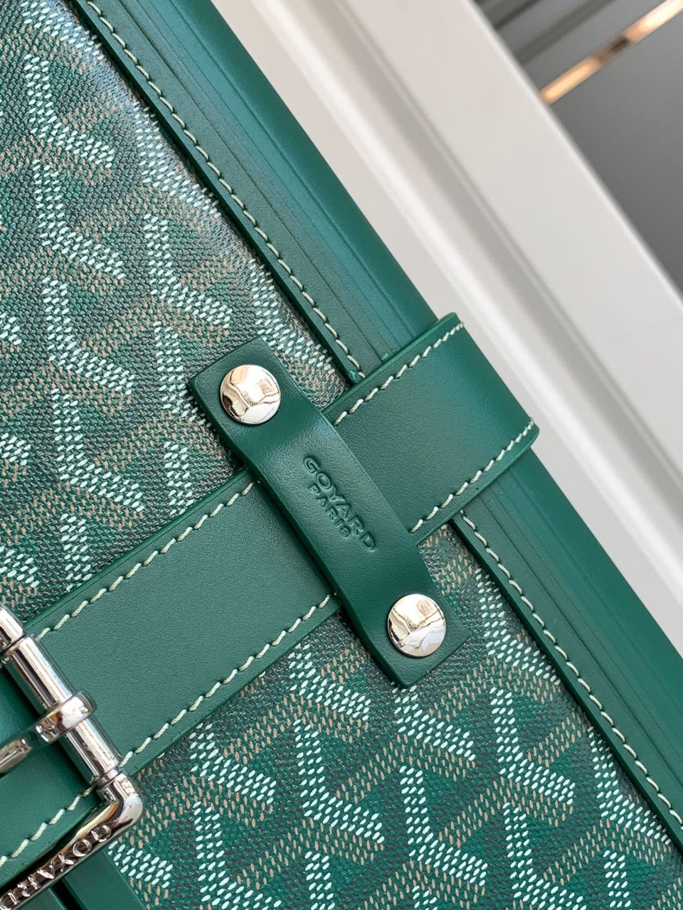 Goyard 50cm view 5