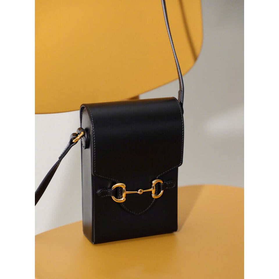 Gucci Horsebit 1955 Mini Bag in Black Leather view 3