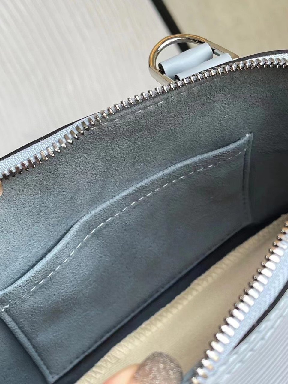 Louis Vuitton Alma Bb 23Cm Blue Bag view 9