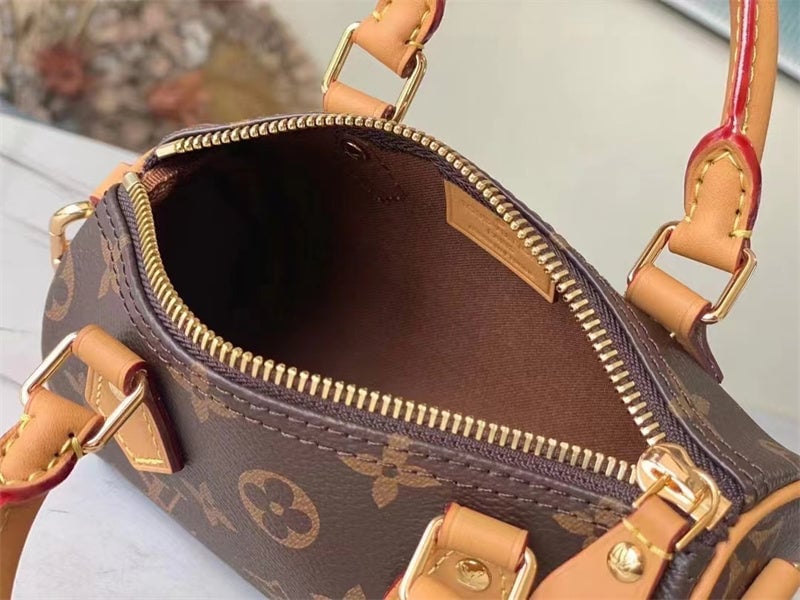 Louis Vuitton Nano Speedy Beige 16Cm view 3