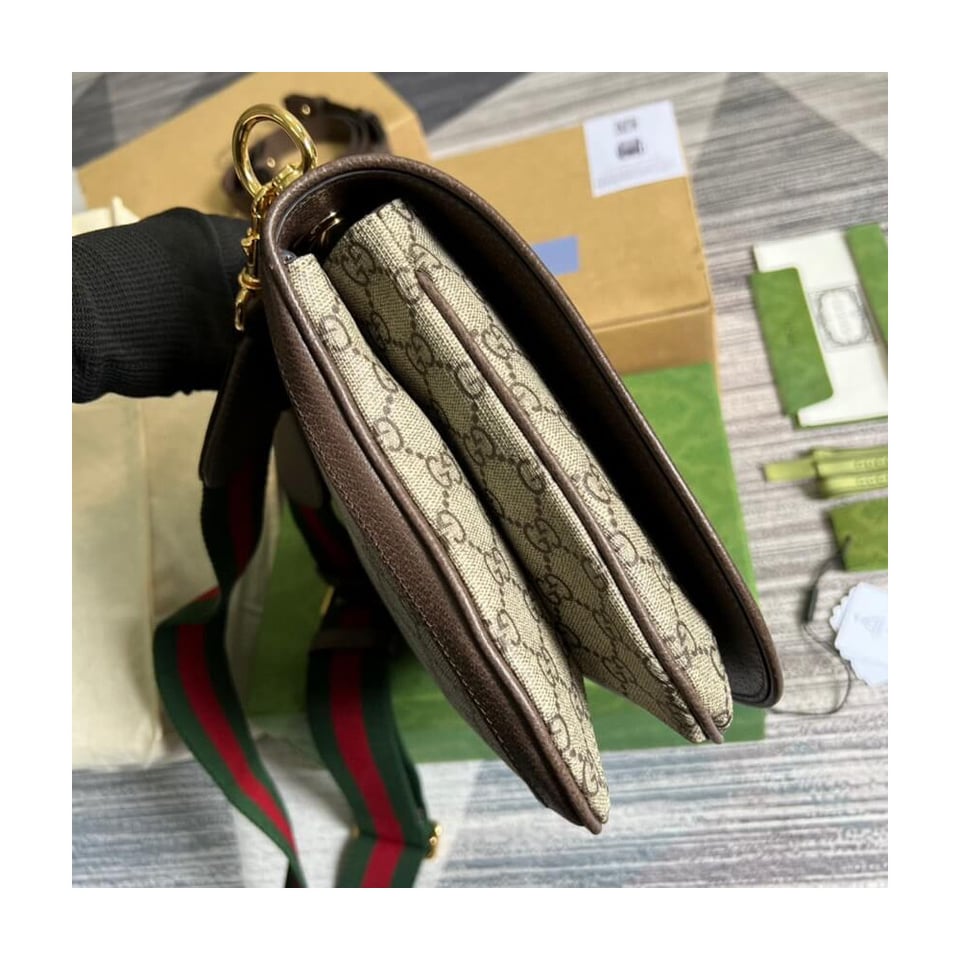 Gucci Blondie Medium Shoulder Bag With Round Interlocking G view 9