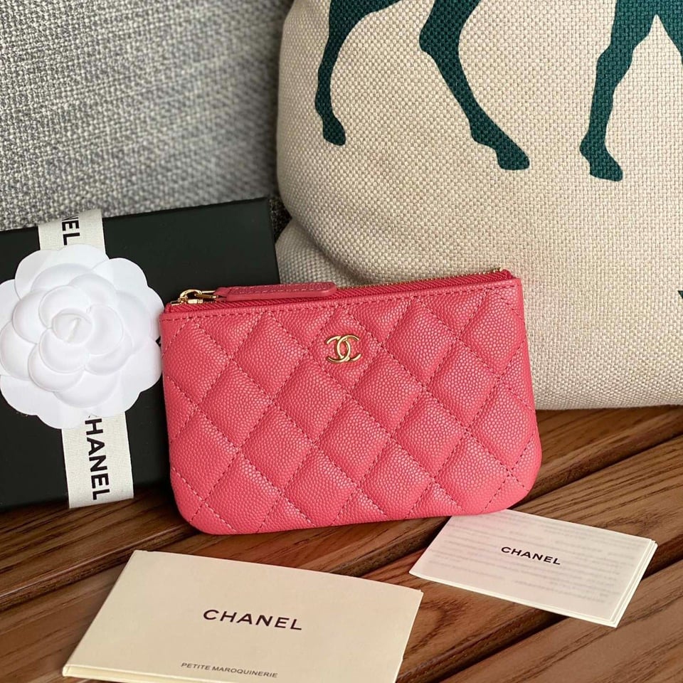 Chanel Zipped Wallet 15 Dark Pink Caviar Gold Hardware view 2