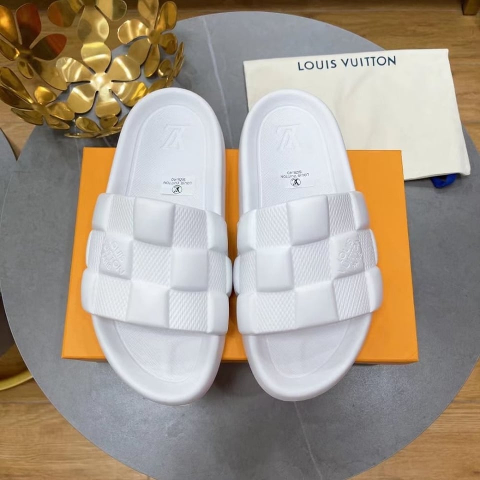 Louis Vuitton Waterfront Mule Maxi Damier Rubber White view 4