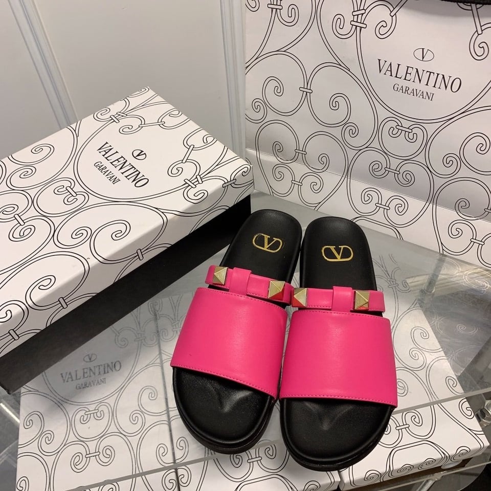 Valentino Rockstud Pink Slide Sandals view 4