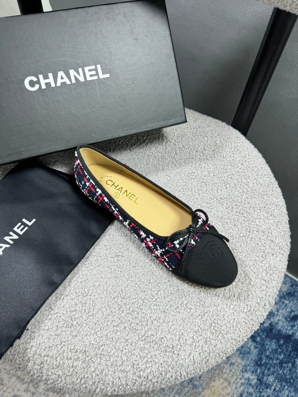 Chanel Ballerina Flat Shoes Tweed In Black view 6