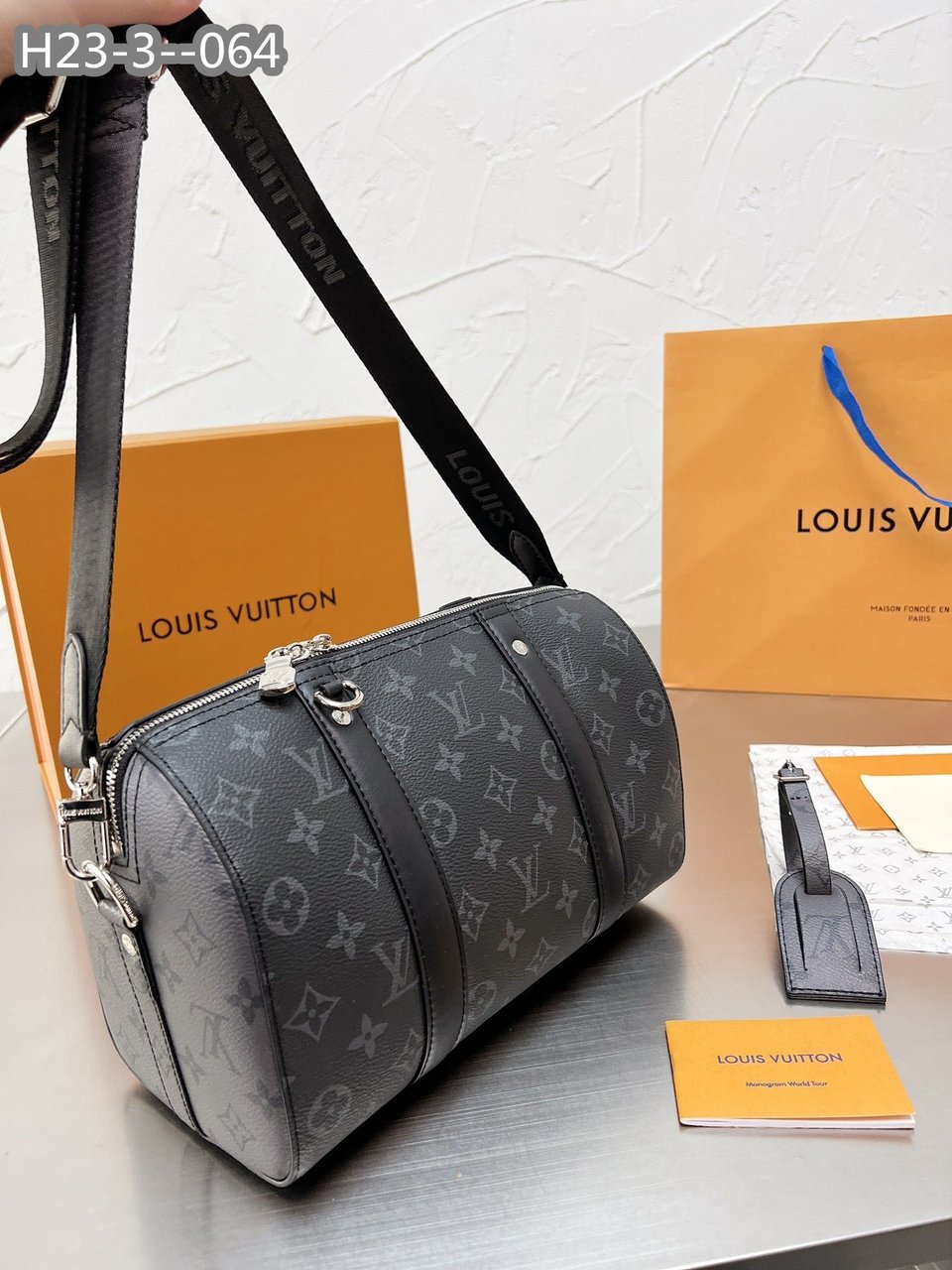 Louis Vuitton Keepall Bandouliere 28Cm Monogram Eclipse City Black view 6