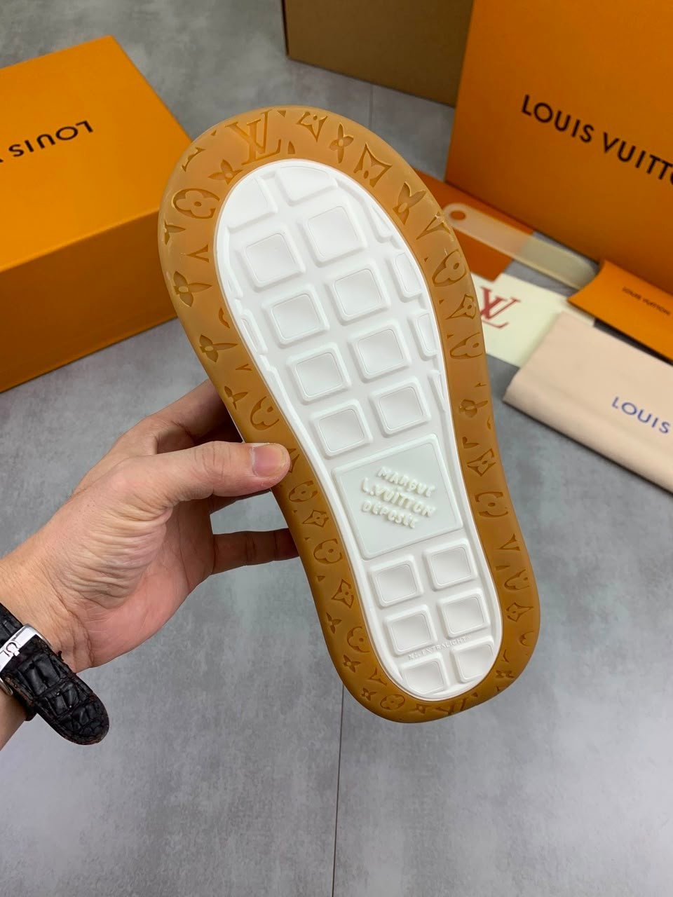 Louis Vuitton Tilted Sneakers Macassar Brown 1AKR5G view 5