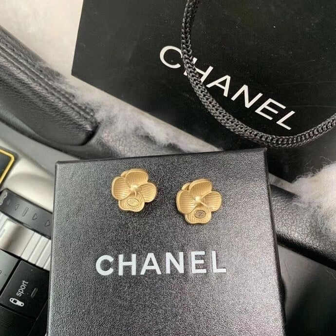 Chanel Flower Earrings view 2