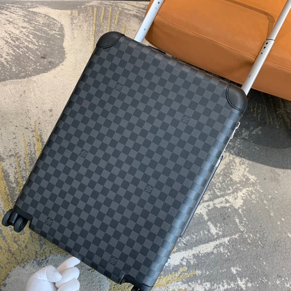 Louis Vuitton Horizon 55 Damier Graphite N23209 Black Grey Canvas Men 55cm view 4