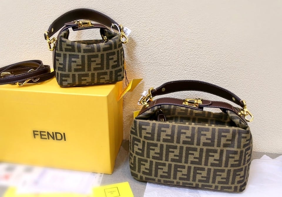 Fendi Zucca Jacquard Mini Pouch Bag Brown 27Cm view 4