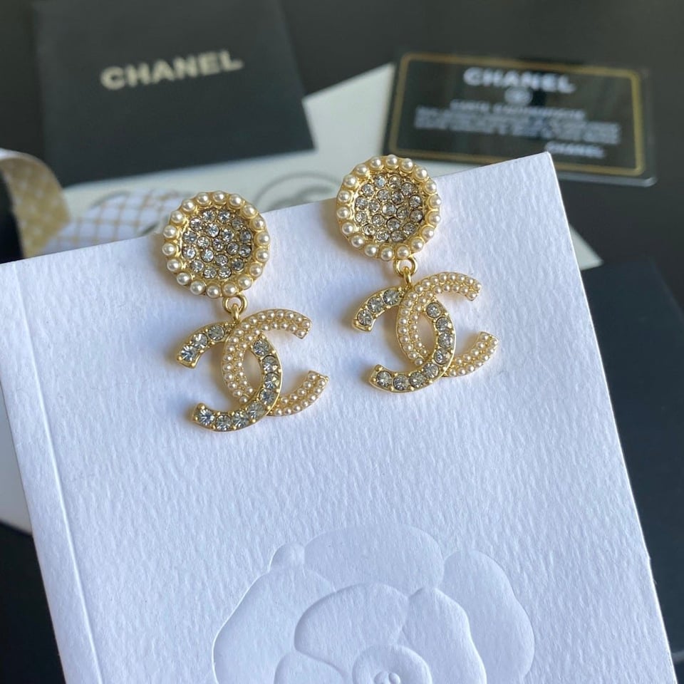 Chanel Crystal Pearl Cc Drop Earrings Gold view 2
