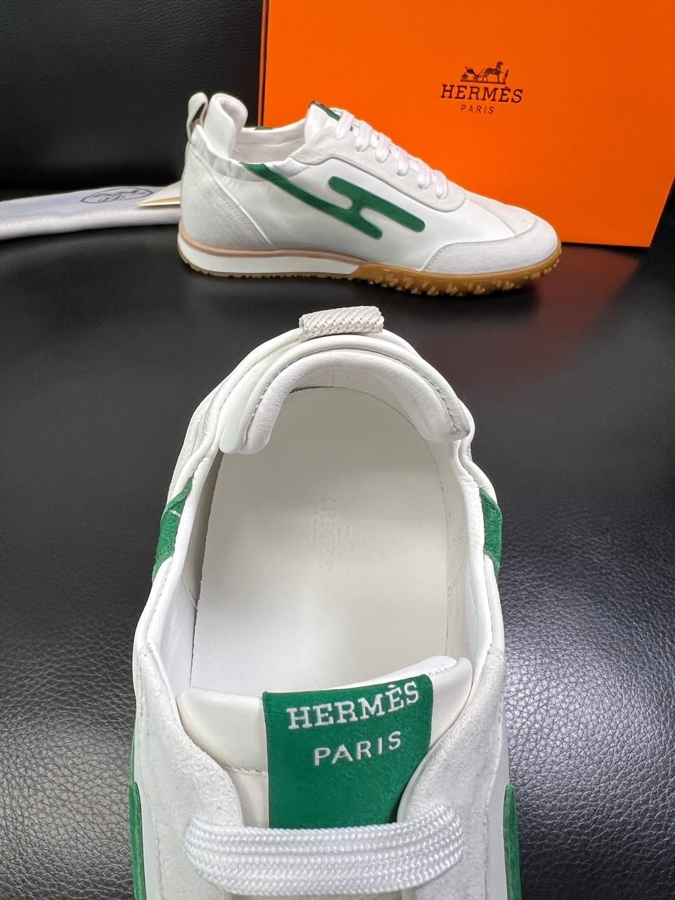 Hermes Sneakers White / Jungle Green Color Goatskin H242924ZHJM390 view 6