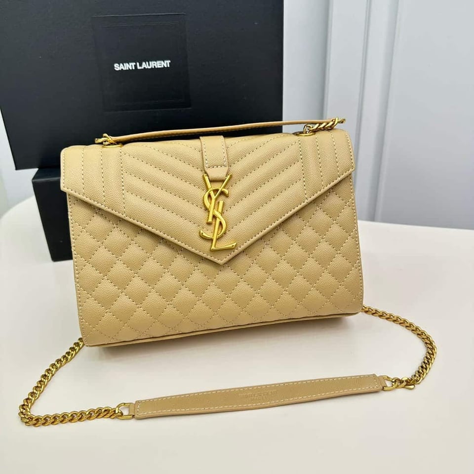 Saint Laurent Envelope Medium Chain Bag In Mix Matelasse Grain De Poudre Embossed Beige 24Cm view 3