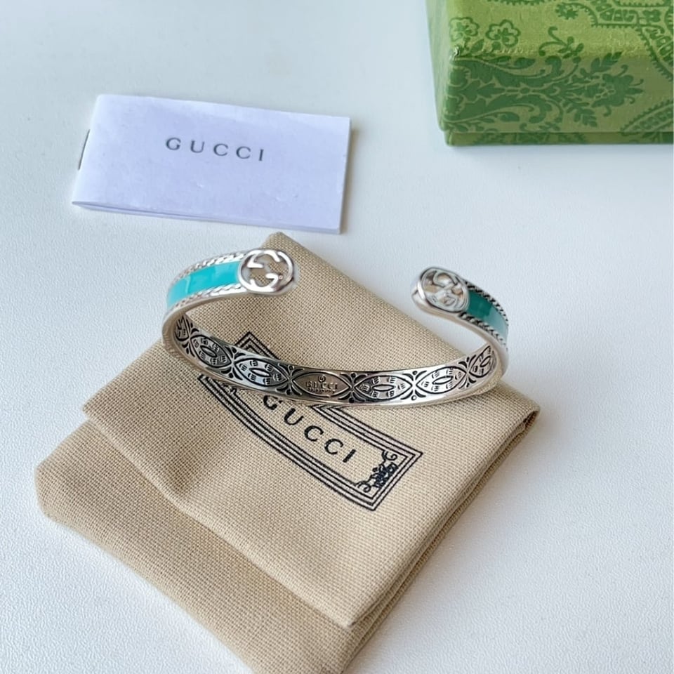 Gucci Cuff Bracelet Interlocking Gg Sterling Silver Turquoise Enamel view 3