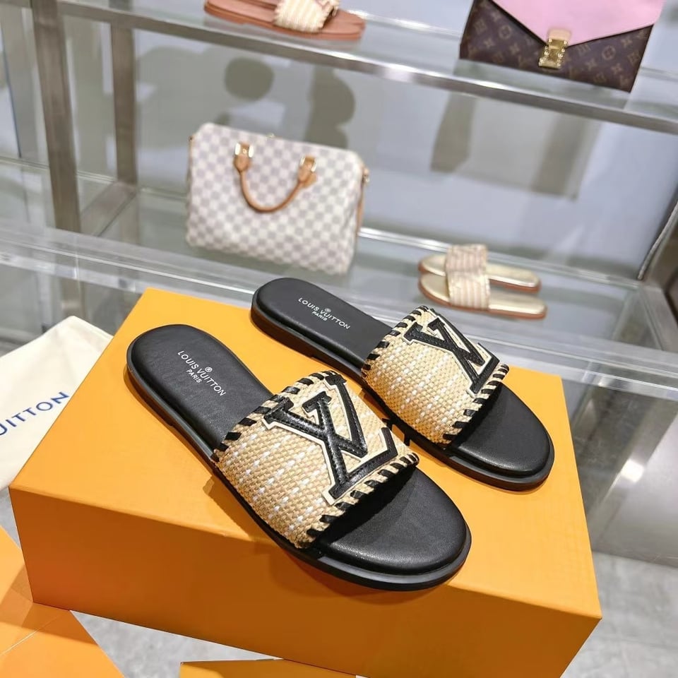 Louis Vuitton Lock It Flat Raffia Mules Black view 8