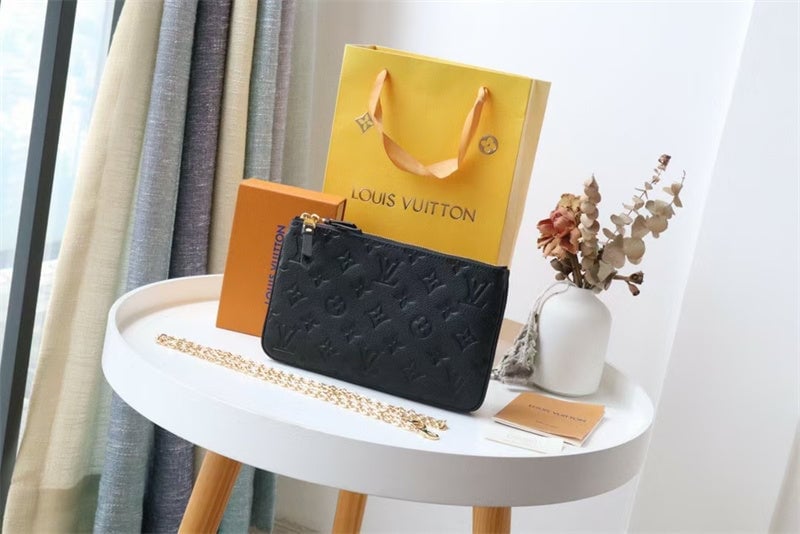 Louis Vuitton Double Zip Pochette 20Cm Black view 3