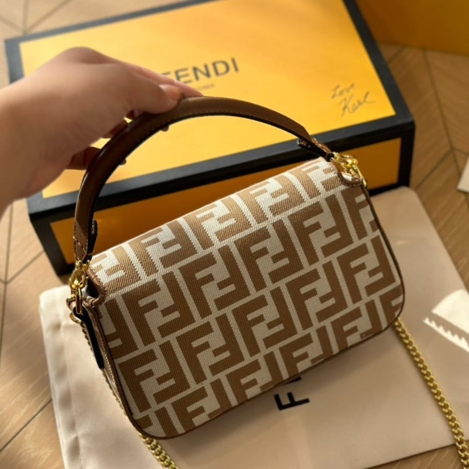 Fendi Baguette Mini Ff Jacquard Fabric Bag Beige 21Cm view 5