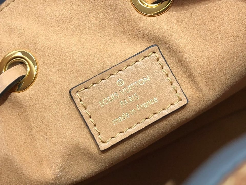Louis Vuitton N Ono Mm 26Cm Arizona Brown view 10