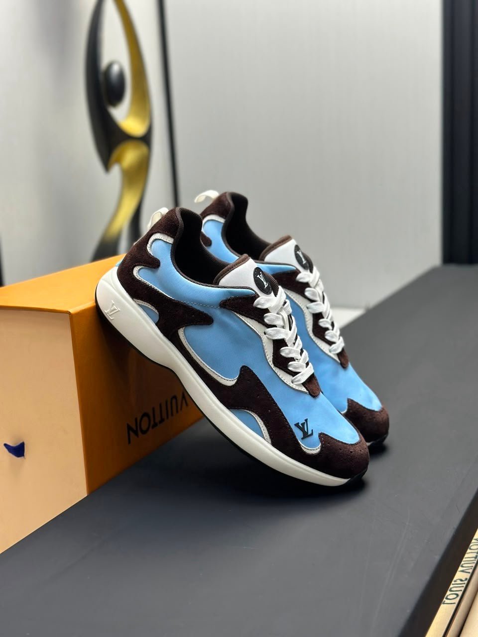 Louis Vuitton Drop 300 Sneakers Blue Brown Nylon 1AKP2L view 7