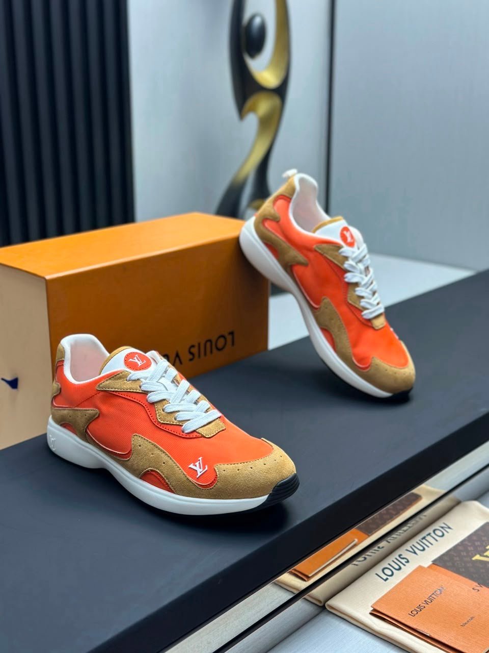 Louis Vuitton Drop 300 Sneakers Orange Nylon/Suede 1AKP16 view 10