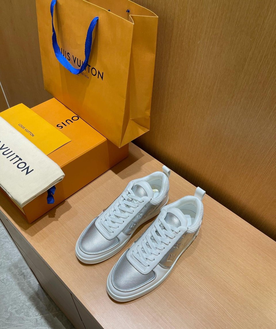 Louis Vuitton Boombox Sneaker Sliver 1A969F view 4