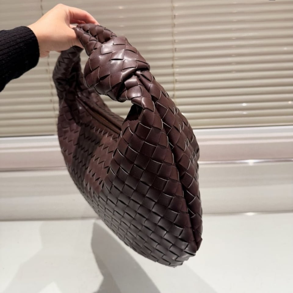 Bottega Veneta Classic Jodie Bag In Fondant 49Cm view 6
