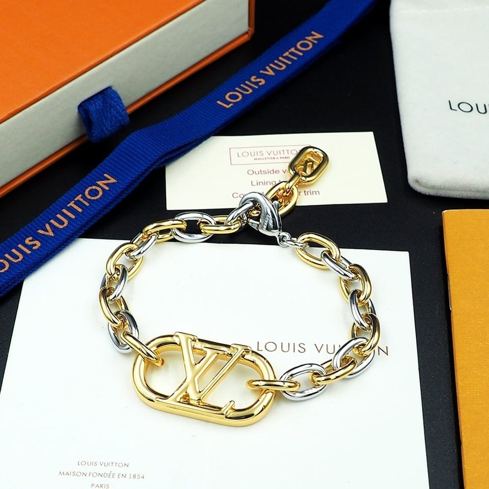 Louis Vuitton Everyday Chain Lv Bracelet Gold And Silver view 2