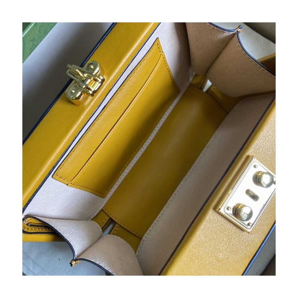 Gucci Interlocking G Mini Bag in Yellow Leather view 10