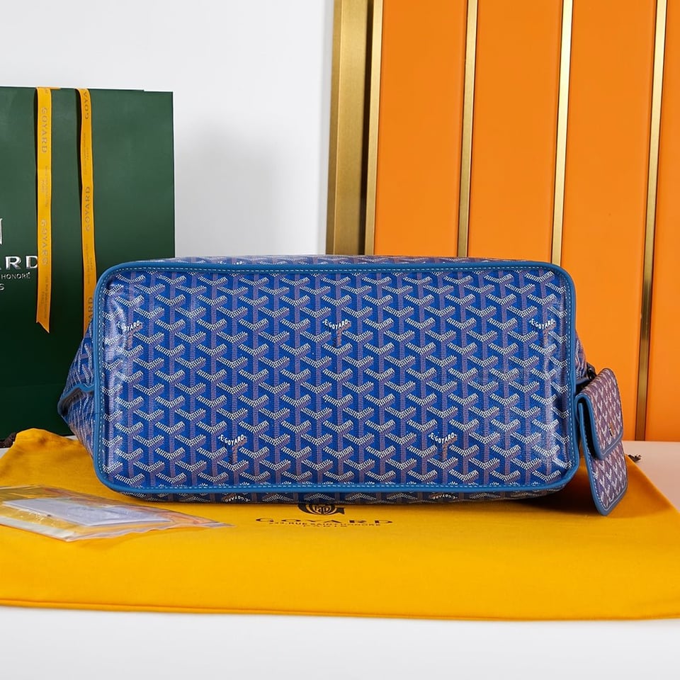 Goyard Saint Louis Gm 40 Blue Canvas Chevroches Calfskin view 9
