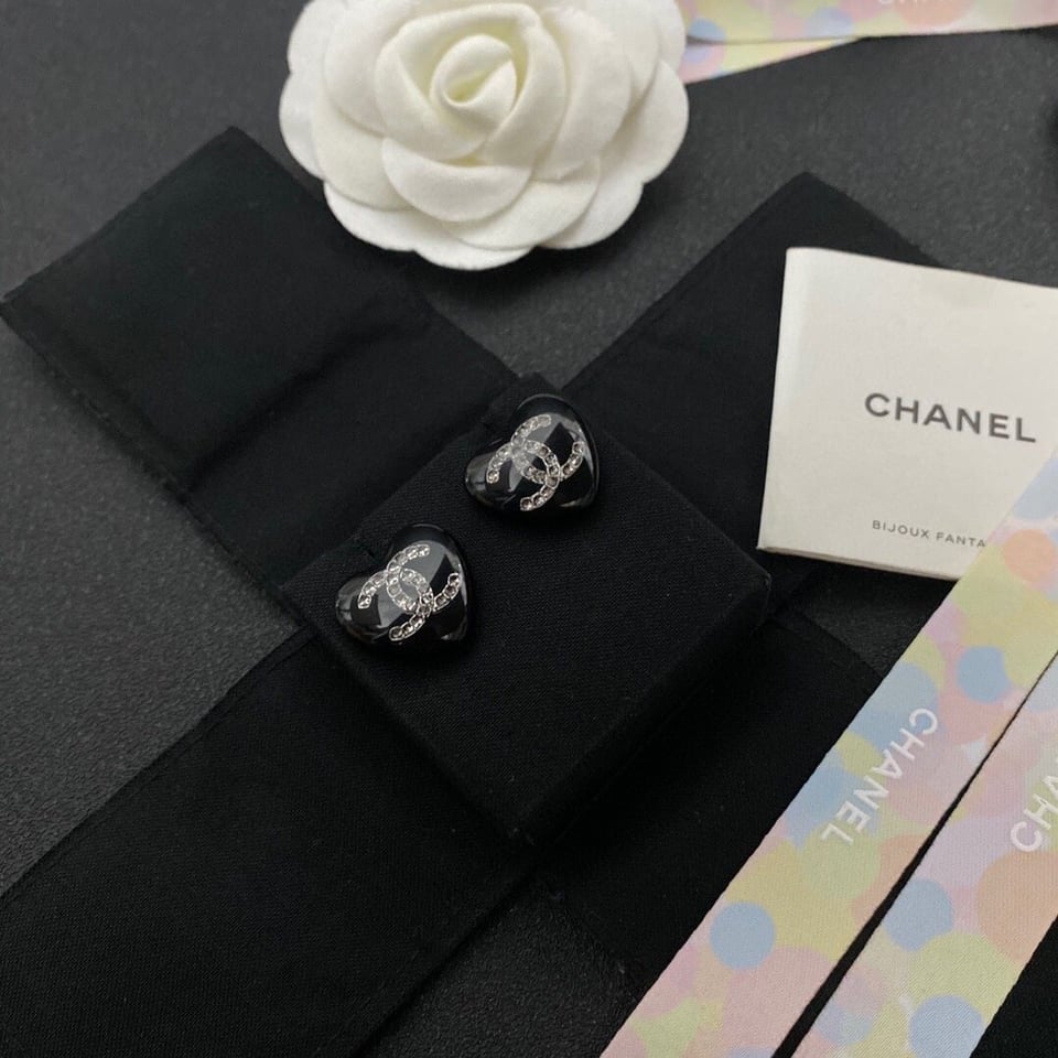Chanel Heart Black Earrings view 8