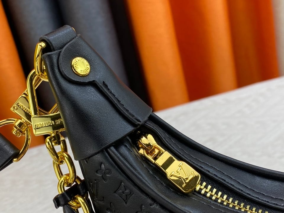 Louis Vuitton Loop Baguette Bag Black 23Cm M22591 view 5