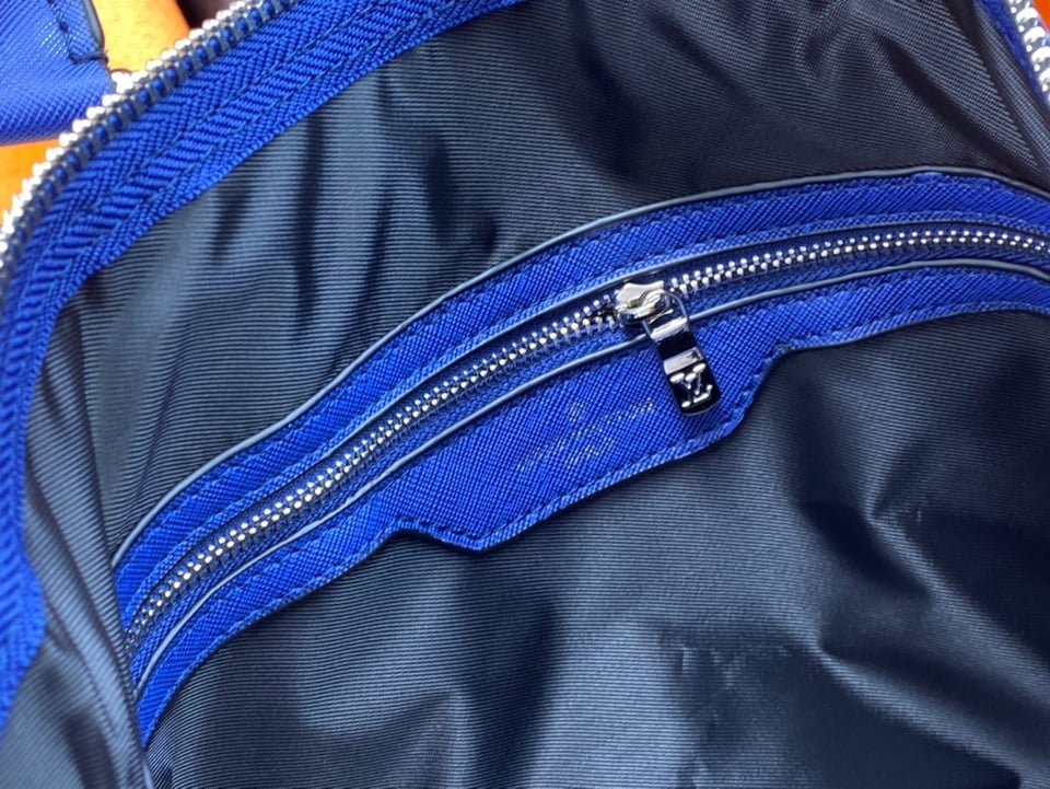 Louis Vuitton Keepall Bandouliere 50Cm Blue view 4