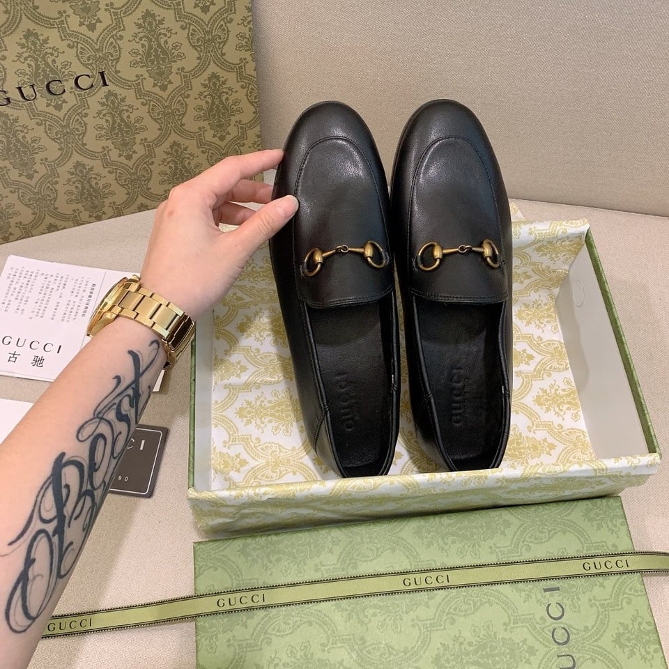 Gucci Women’S Leather Horsebits Loafers Black 414998 Dlc00 1000 view 6