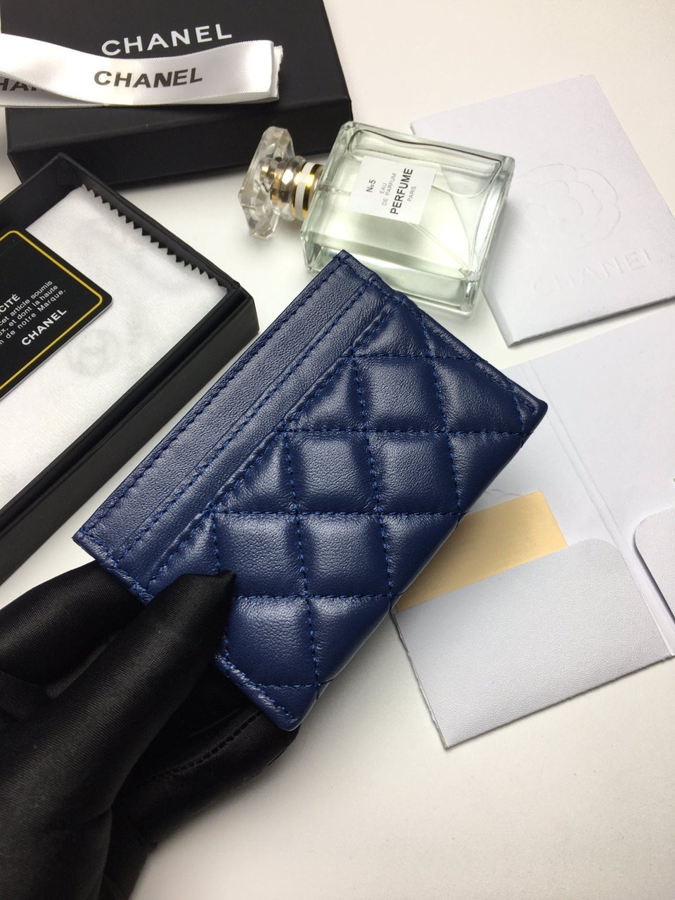Chanel Boy Card Holder 11.2 Navy Calfskin Gold Icon view 5