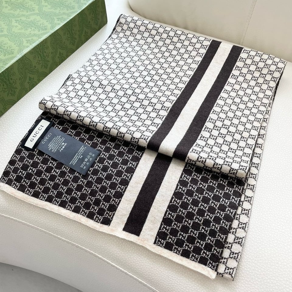 Gucci Cashmere Scarf Pattern Black White For Women 180cm view 4