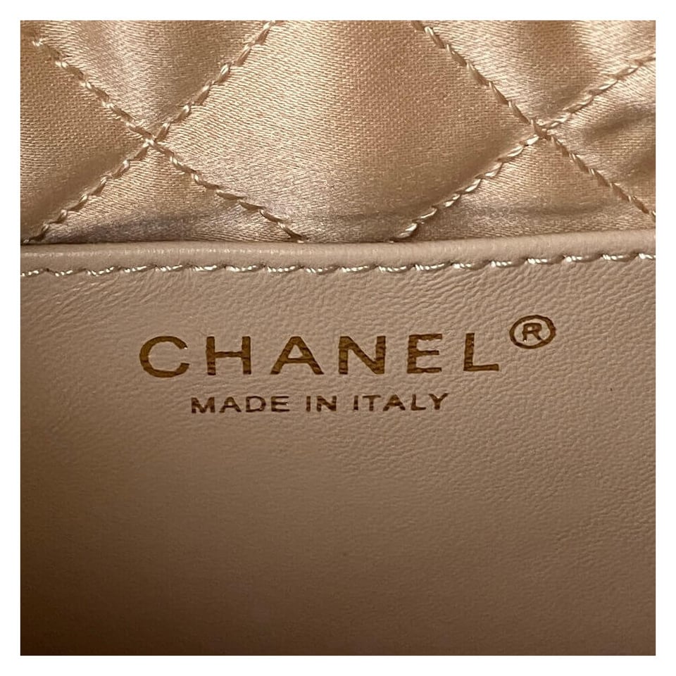 Chanel 22 Mini Bag in Shiny Calfskin view 12