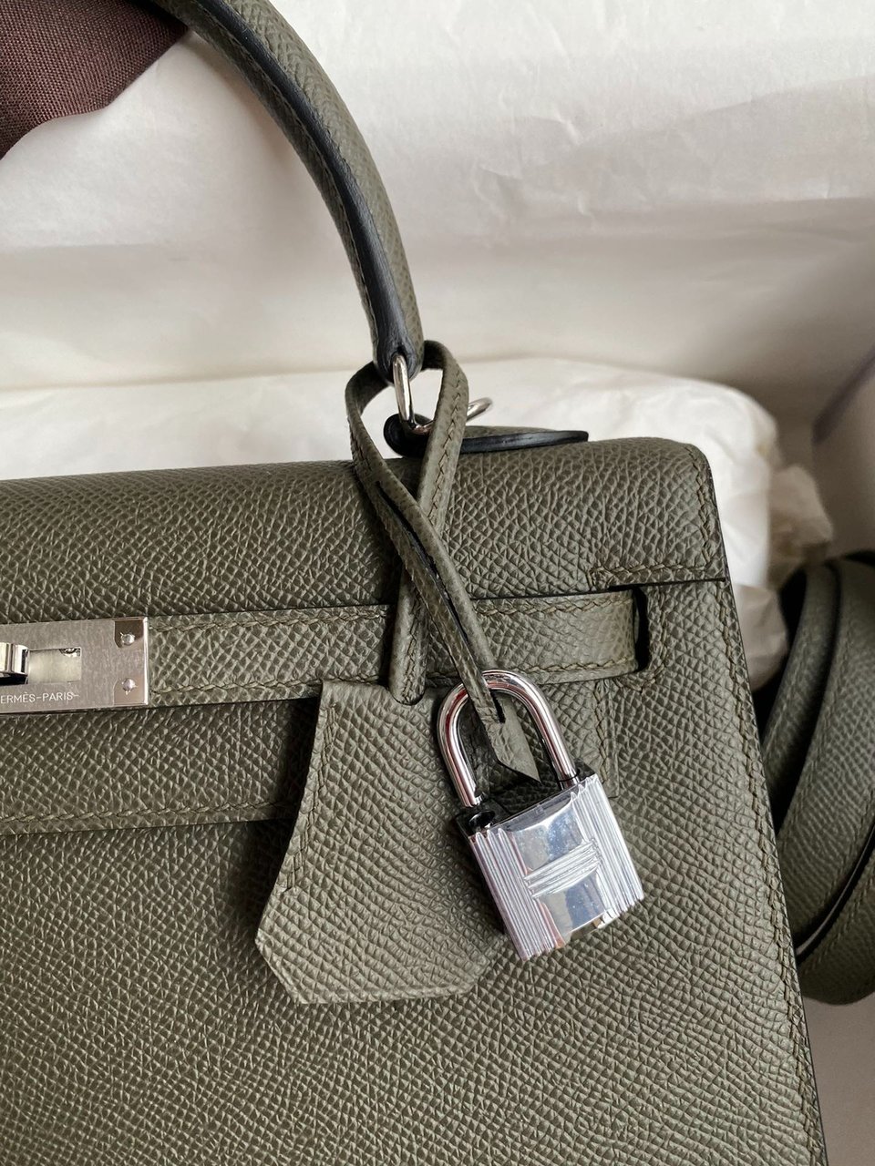 Hermes Kelly 25 Bag In Olive Green Epsom Leather For Women 25cm/10in view 4