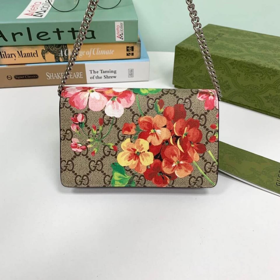 Gucci Dionysus GG Blooms Super Mini Bag Red view 4